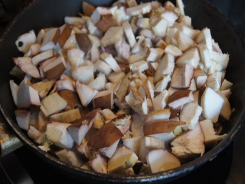 Kartoffel-Gemüse-Suppe mit Steinpilzeinlage - Rezept - Bild Nr. 11