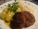 Champignonbuletten mit Rahmsauce, Blumenkohl und Pellkartoffeldrillingen - Rezept - Bild Nr. 2