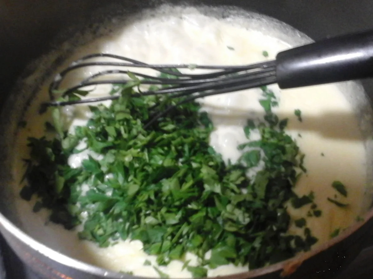 Gekochte Eier in Petersiliensauce mit gebratenen Buttermais und Pellkartoffeldrillingen - Rezept - Bild Nr. 4