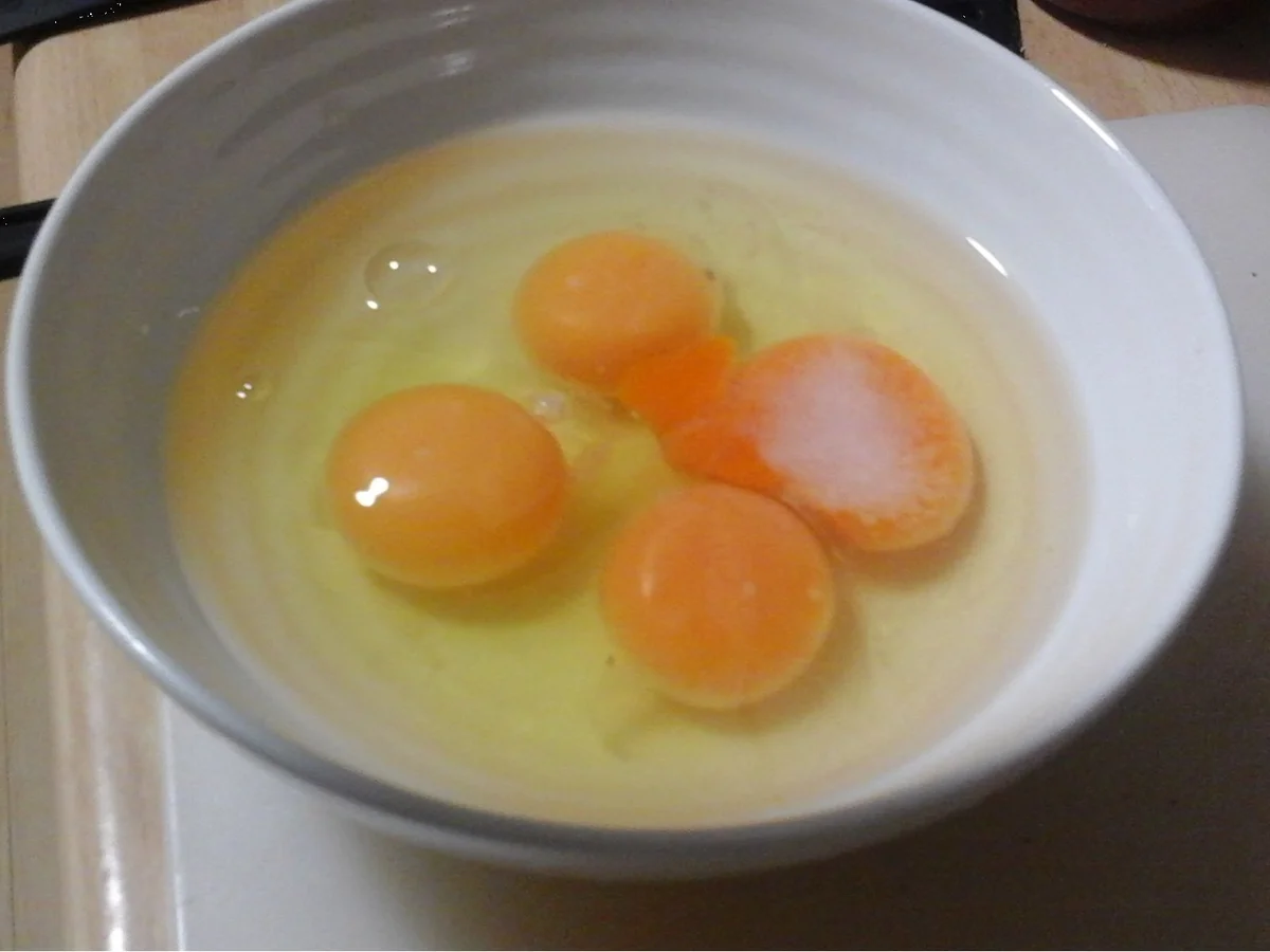 Gebratener Eierreis mit Hähnchenbrustfilet und Gemüse - Rezept - Bild Nr. 4