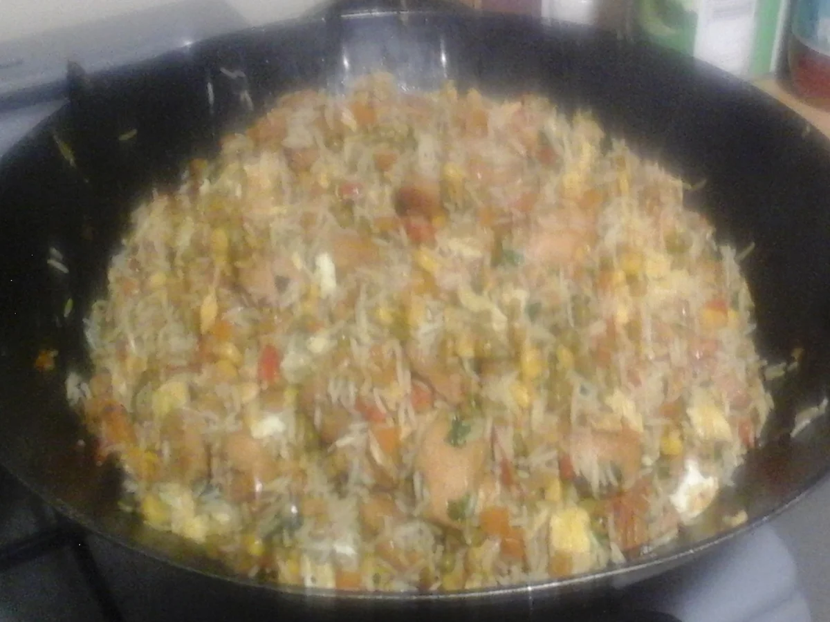 Gebratener Eierreis mit Hähnchenbrustfilet und Gemüse - Rezept - Bild Nr. 31