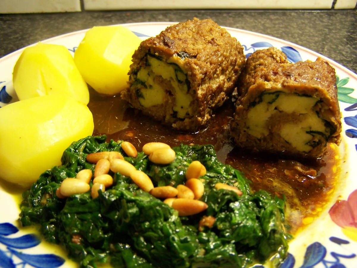 Rezept: Kleines Hackröllchen gefüllt .... Bild Nr. 9871 Kleines Hackröllchen gefüllt .... - Rezept - Bild Nr. 9871