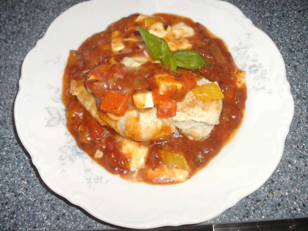 Hähnchenbrust in Paprika-Sahnesoße - Rezept - Bild Nr. 2