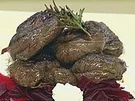 Hirschsteak mit Pfeffer-Schattenmorellen - Rezept