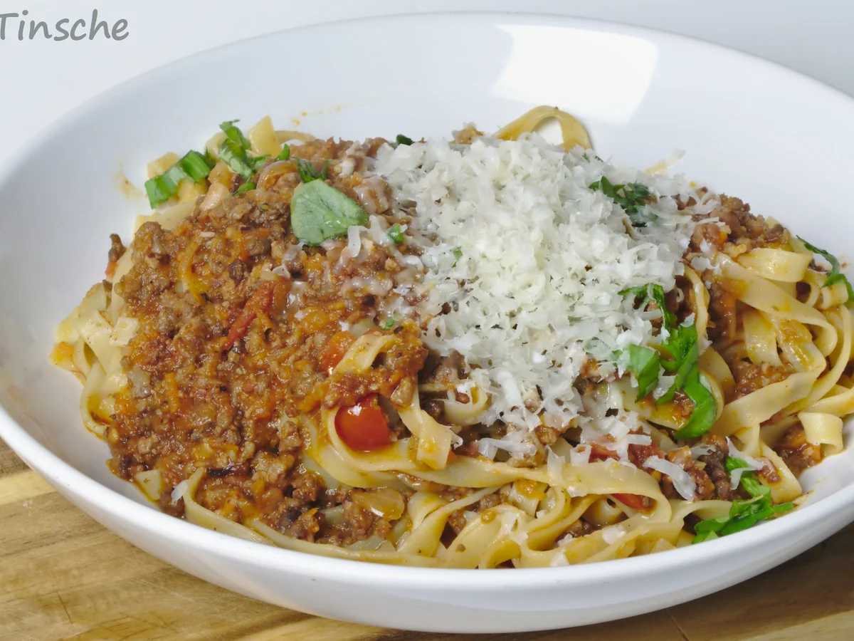 Ragù Bolognese mit Tagliatelle - Rezept - Bild Nr. 9