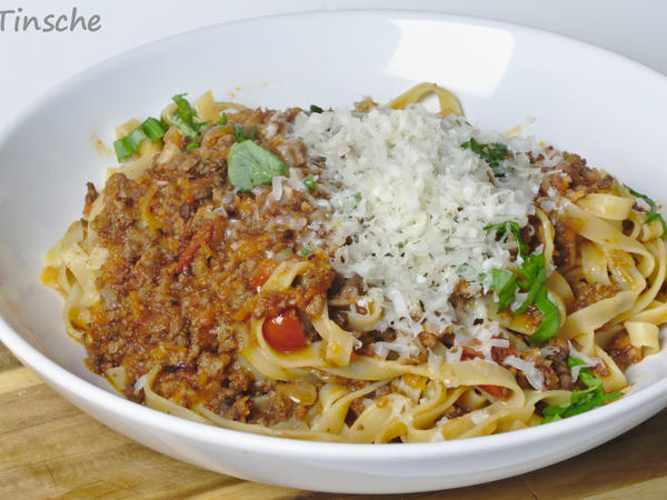 Ragù Bolognese mit Tagliatelle - einfach - von sTinsche Ragù Bolognese mit Tagliatelle - einfach - von sTinsche