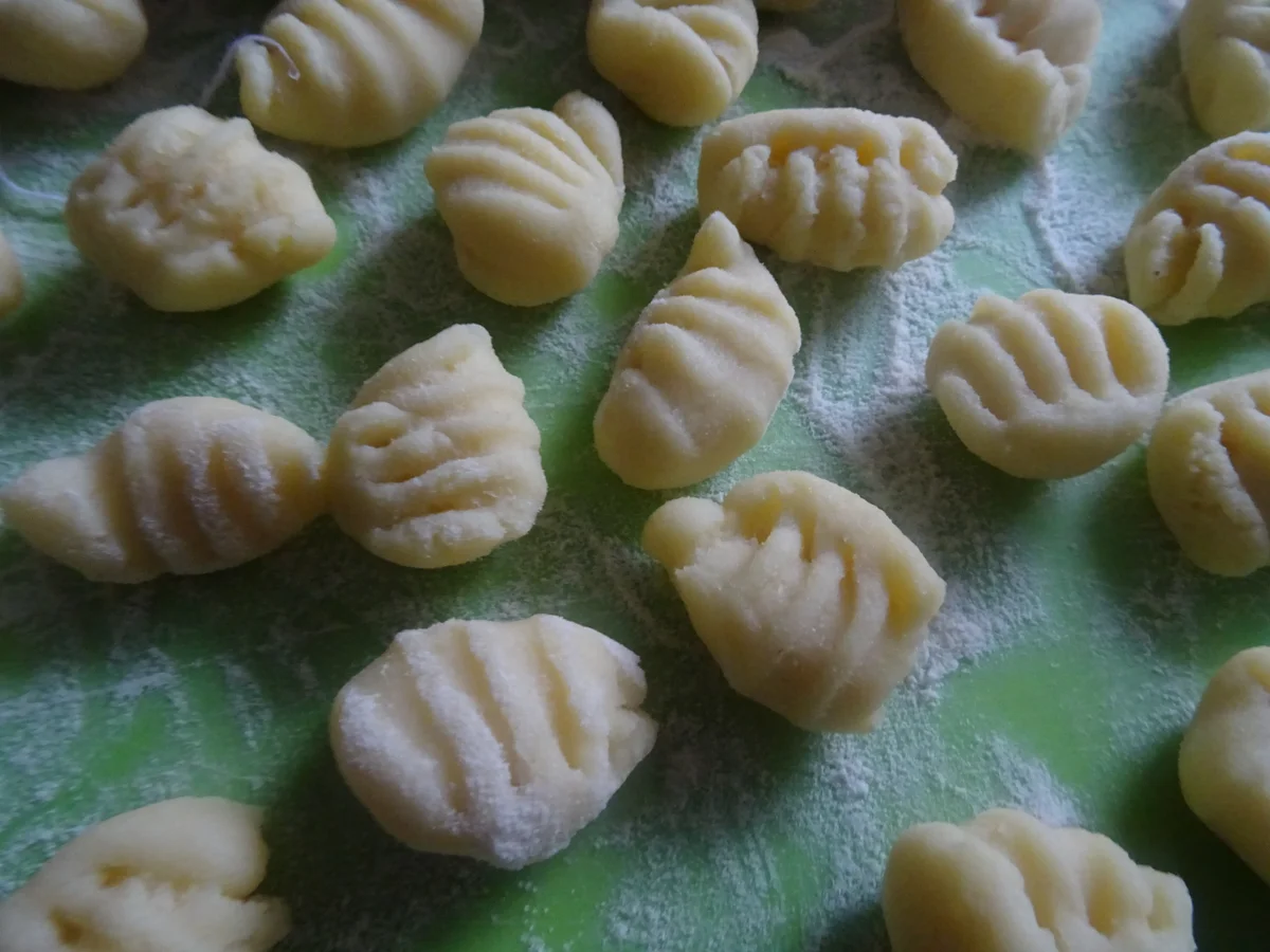 Rezept: Gnocchi "Caprese" Bild Nr. 6 Gnocchi "Caprese" - Rezept - Bild Nr. 6