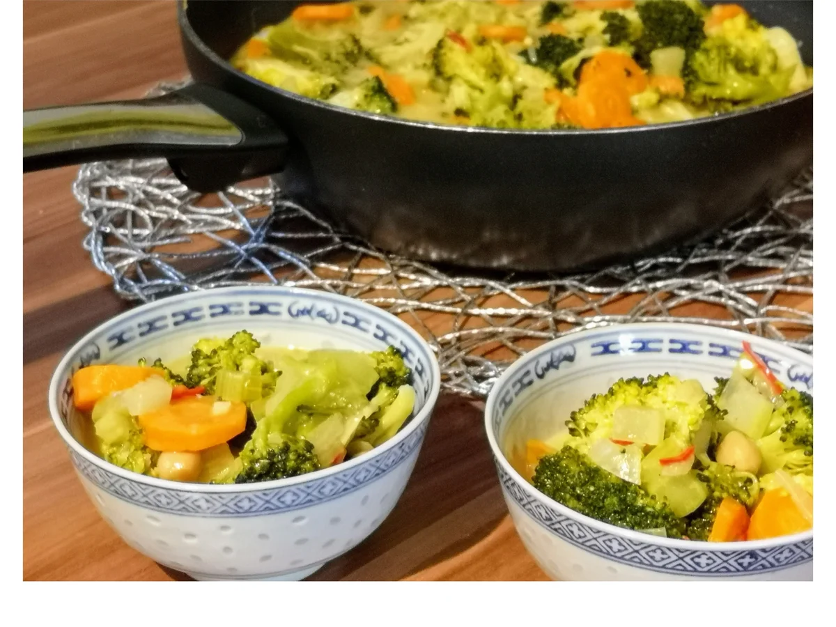 Rezept: BiNe` S CURRY GEMÜSE Bild Nr. 5 BiNe` S CURRY GEMÜSE - Rezept - Bild Nr. 5