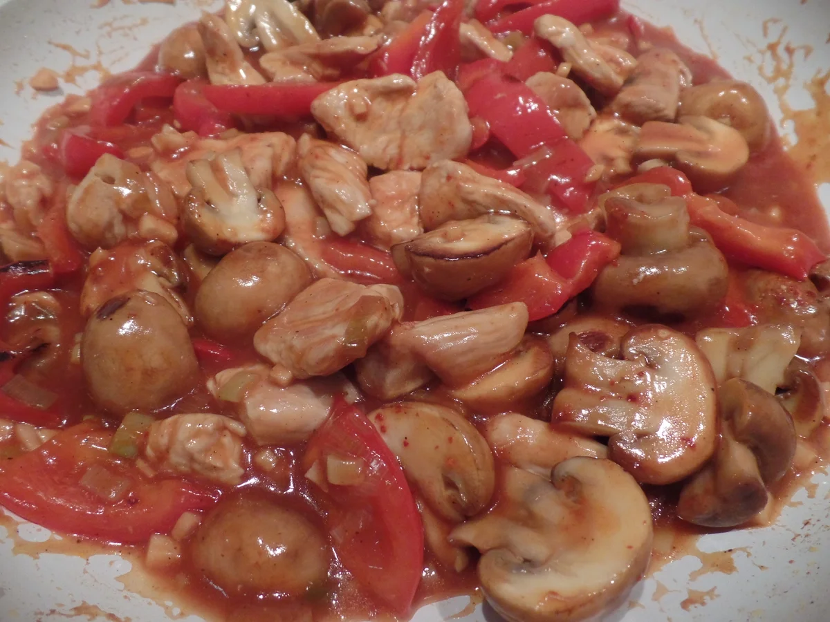 Putengeschnetzeltes süßsauer - Rezept - Bild Nr. 9558