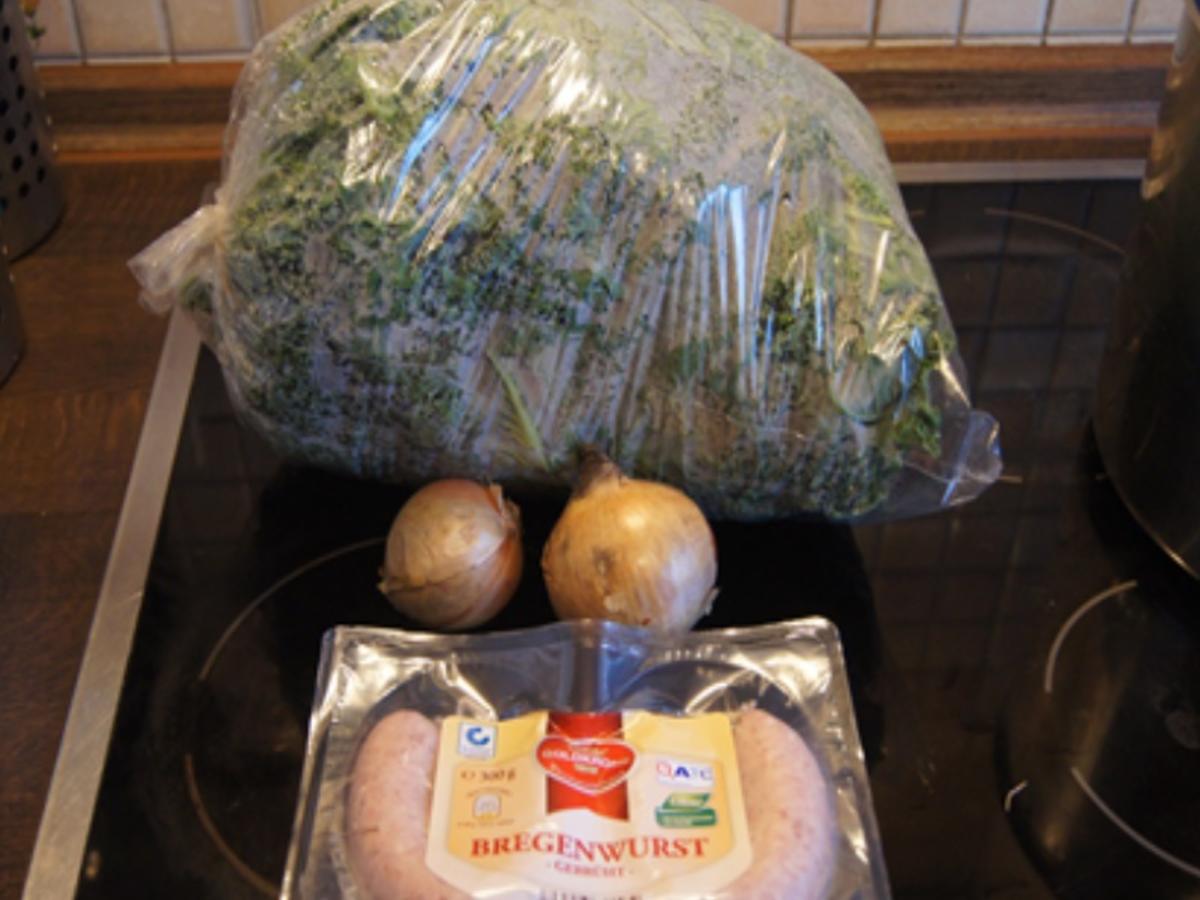 Grünkohl pikant gewürzt mit Brägenwurst, Schweine-braten Prager Art und Kartoffeln - Rezept - Bild Nr. 3