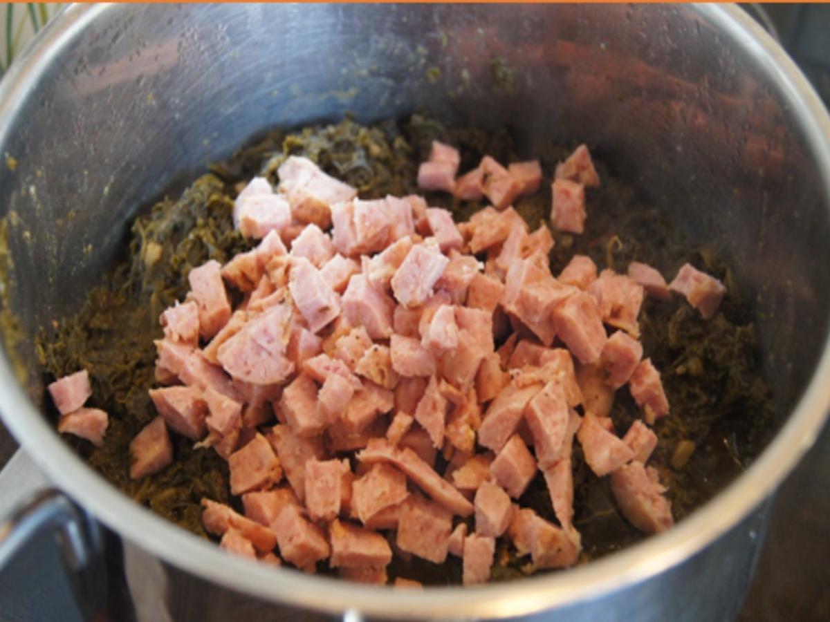 Grünkohl pikant gewürzt mit Brägenwurst, Schweine-braten Prager Art und Kartoffeln - Rezept - Bild Nr. 13