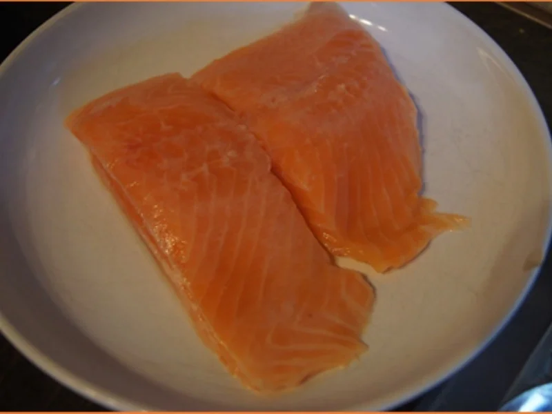 Lachs mit Paprikaschmorgemüse und gelben Basmatireis - Rezept - Bild Nr. 4