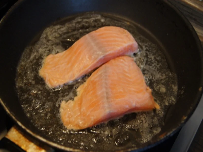 Lachs mit Paprikaschmorgemüse und gelben Basmatireis - Rezept - Bild Nr. 5