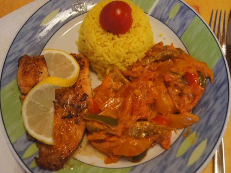 Lachs mit Paprikaschmorgemüse und gelben Basmatireis - Rezept - Bild Nr. 15