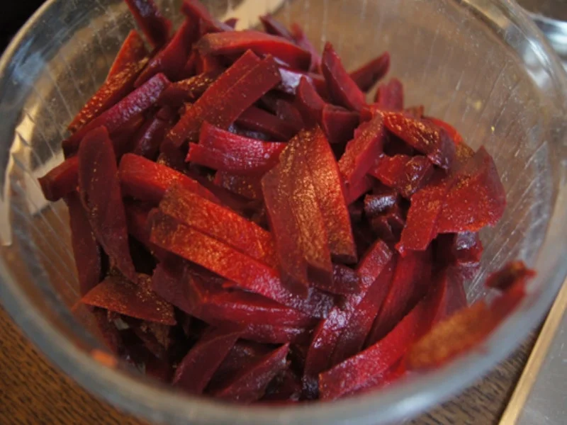 Tomatenrührei mit Rote Bete Salat und Backkartöffelchen - Rezept - Bild Nr. 13