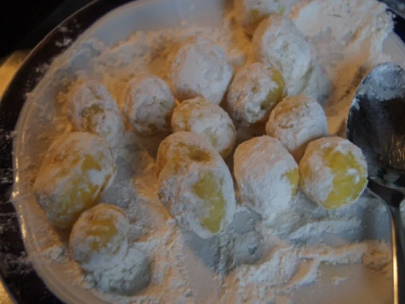 Rezept: Französche Kartoffeln mit Sahne-Heringsfilets Bild Nr. 6 Französche Kartoffeln mit Sahne-Heringsfilets - Rezept - Bild Nr. 6