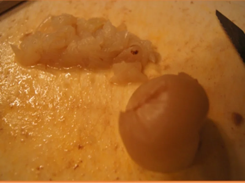 Rezept: Rindfleisch-Möhrenblüten-Suppe Bild Nr. 17 Rindfleisch-Möhrenblüten-Suppe - Rezept - Bild Nr. 17