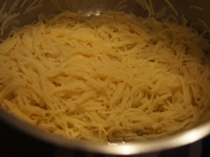 Rezept: Rindfleisch-Möhrenblüten-Suppe Bild Nr. 21 Rindfleisch-Möhrenblüten-Suppe - Rezept - Bild Nr. 21