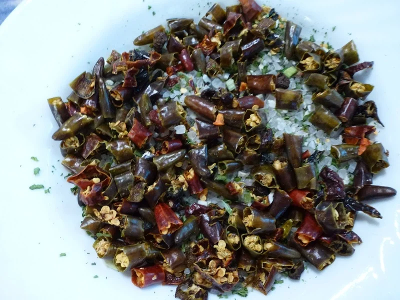 Rezept: Chili-Kräutersalz Bild Nr. 17 Chili-Kräutersalz - Rezept - Bild Nr. 17