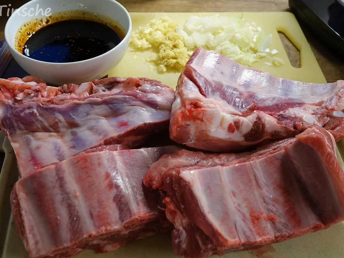 Geschmorte Schweinerippchen - Rezept - Bild Nr. 2