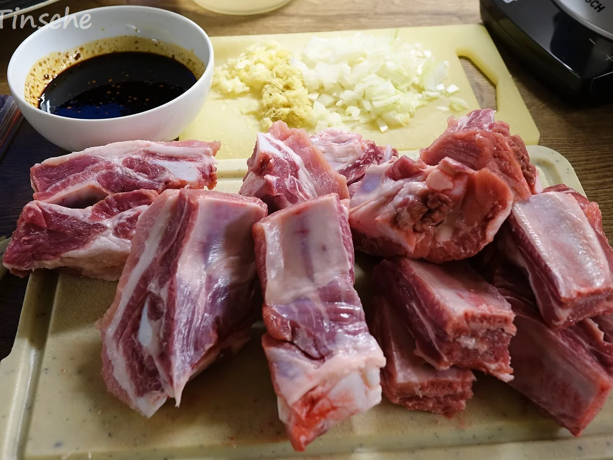 Geschmorte Schweinerippchen - Rezept - Bild Nr. 3