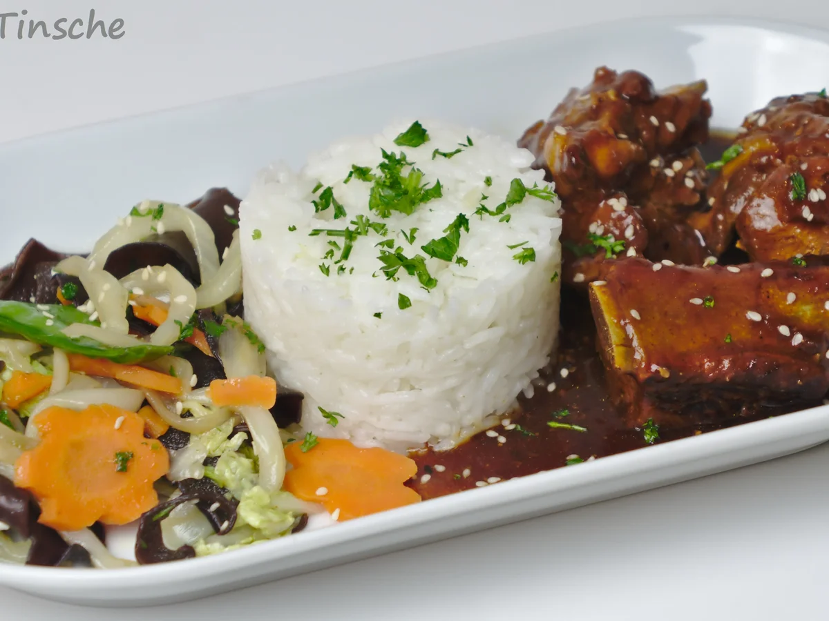 Geschmorte Schweinerippchen - Rezept - Bild Nr. 9