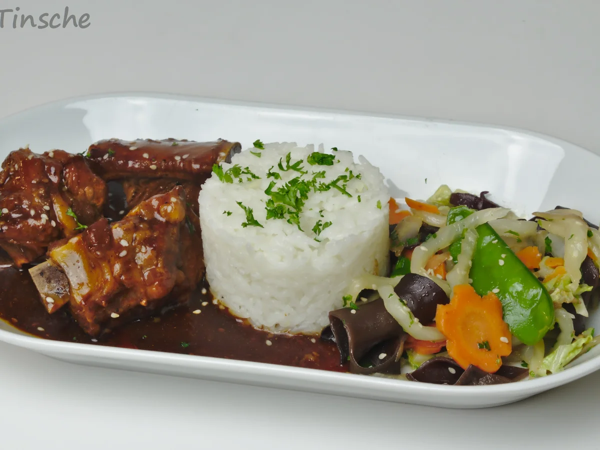 Geschmorte Schweinerippchen - Rezept - Bild Nr. 13