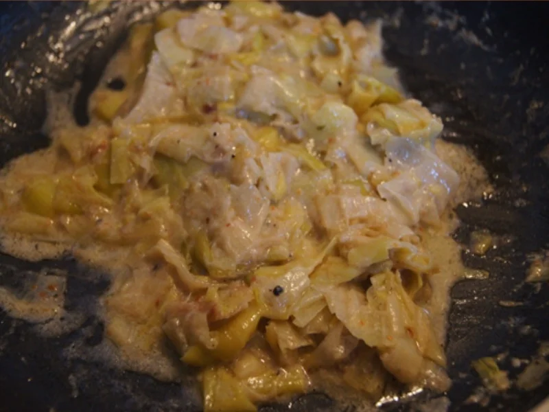 Rezept: Wildlachs-Filet mit Rahmporree und Kartoffelpilzen Bild Nr. 13 Wildlachs-Filet mit Rahmporree und Kartoffelpilzen - Rezept - Bild Nr. 13