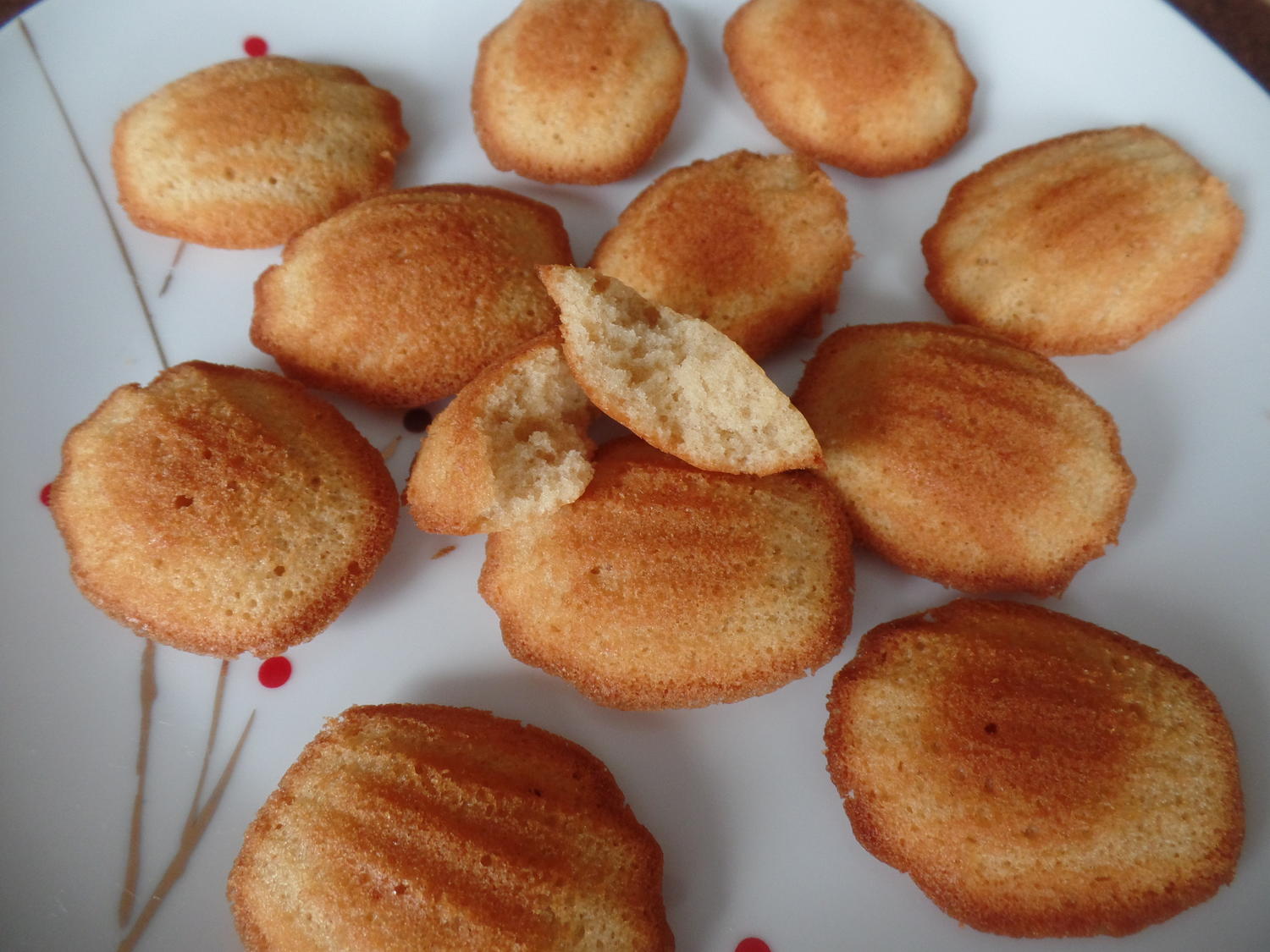 Madeleines mit gebräunter Butter - Rezept - kochbar.de