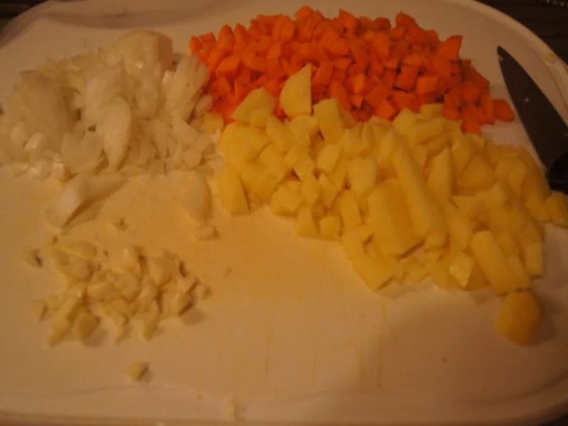 Rezept: Türkische Linsensuppe mit Hackbällchen Bild Nr. 4 Türkische Linsensuppe mit Hackbällchen - Rezept - Bild Nr. 4