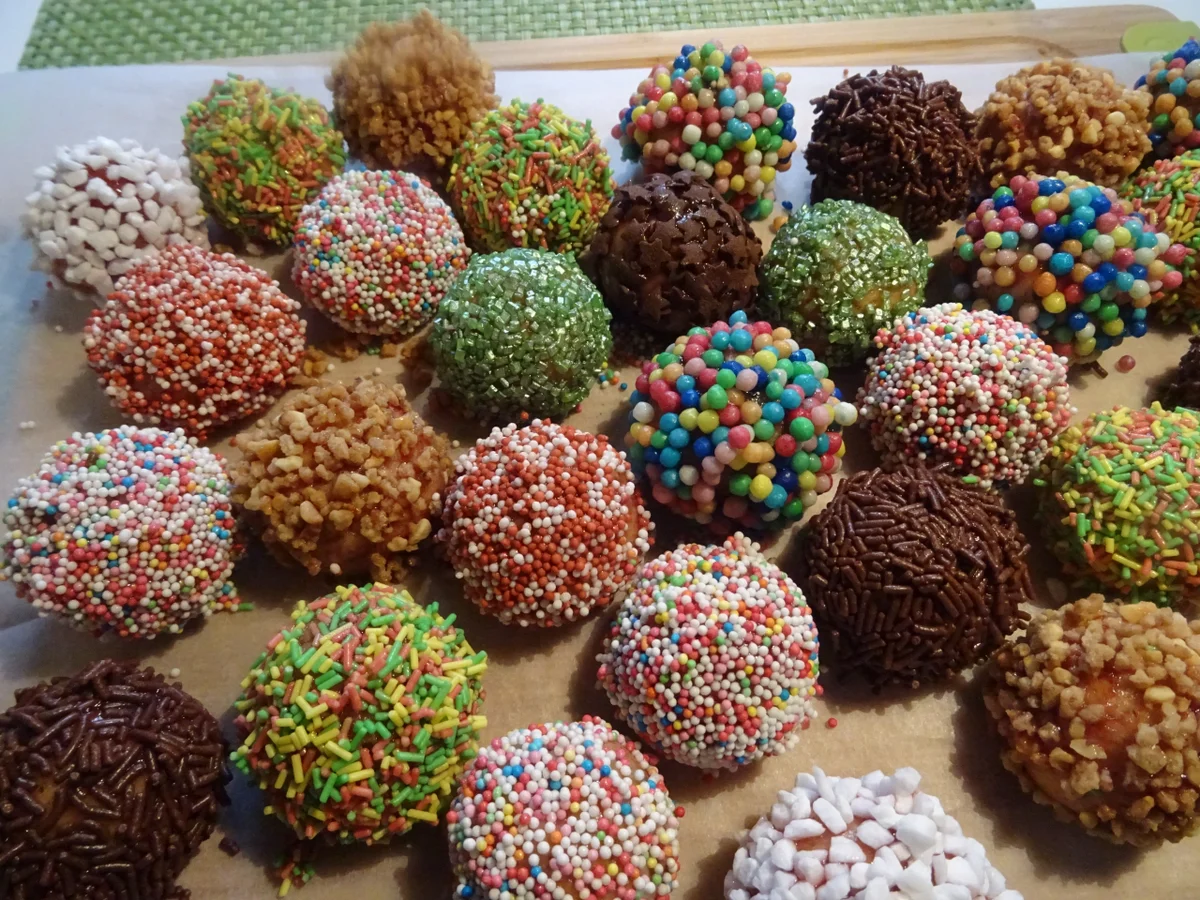 Bunte "Christbaum-Kugeln" - Rezept - Bild Nr. 2