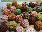 Bunte "Christbaum-Kugeln" - Rezept - Bild Nr. 2