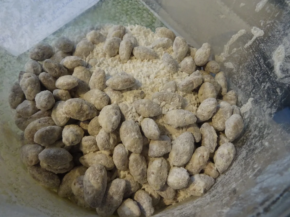 Weihnachtsmandeln mit weißer und dunkler Schokolade - Rezept - Bild Nr. 7