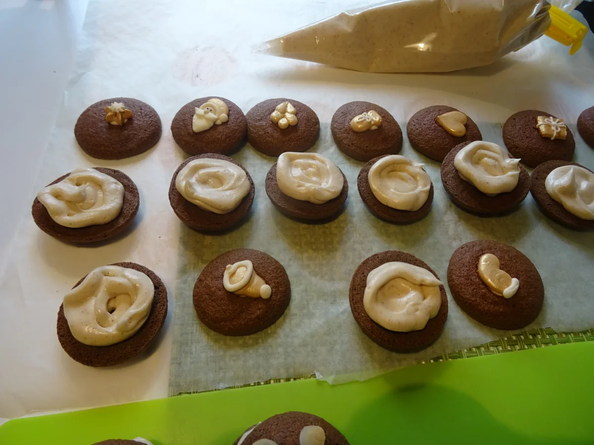 Spekulatius-Makronen, gefüllt - Rezept - Bild Nr. 3