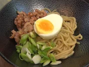 Hausgemachte Ramen mit frisch gepulten Krabben und Bremer Gartengemüse - Rezept - Bild Nr. 2