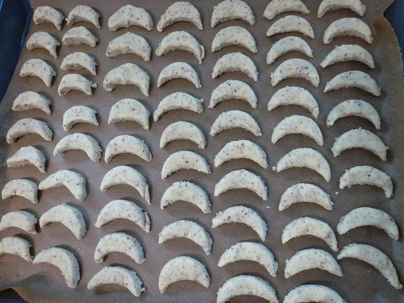 Rezept: Halbmonde Bild Nr. 8 Halbmonde - Rezept - Bild Nr. 8