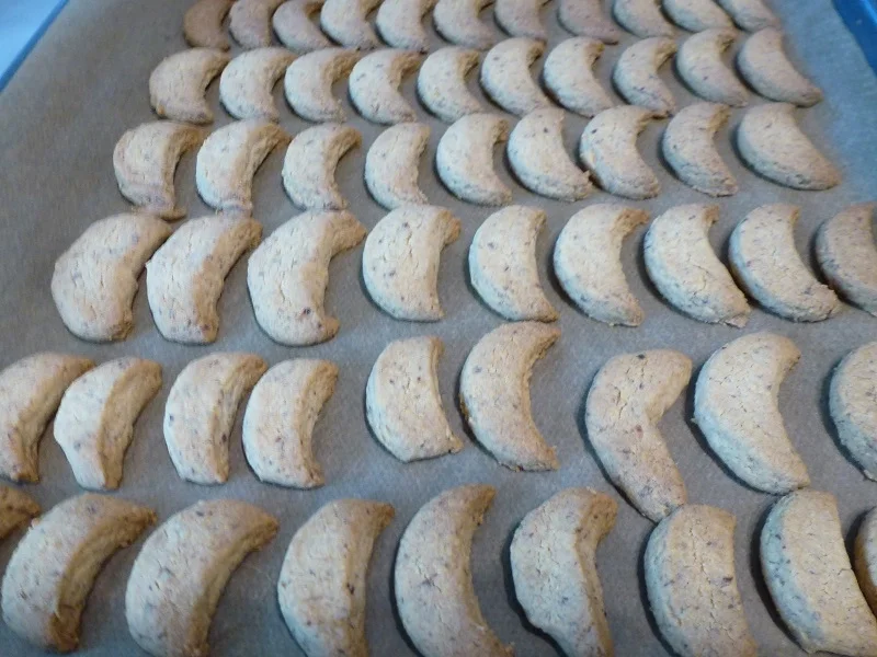 Rezept: Halbmonde Bild Nr. 9 Halbmonde - Rezept - Bild Nr. 9