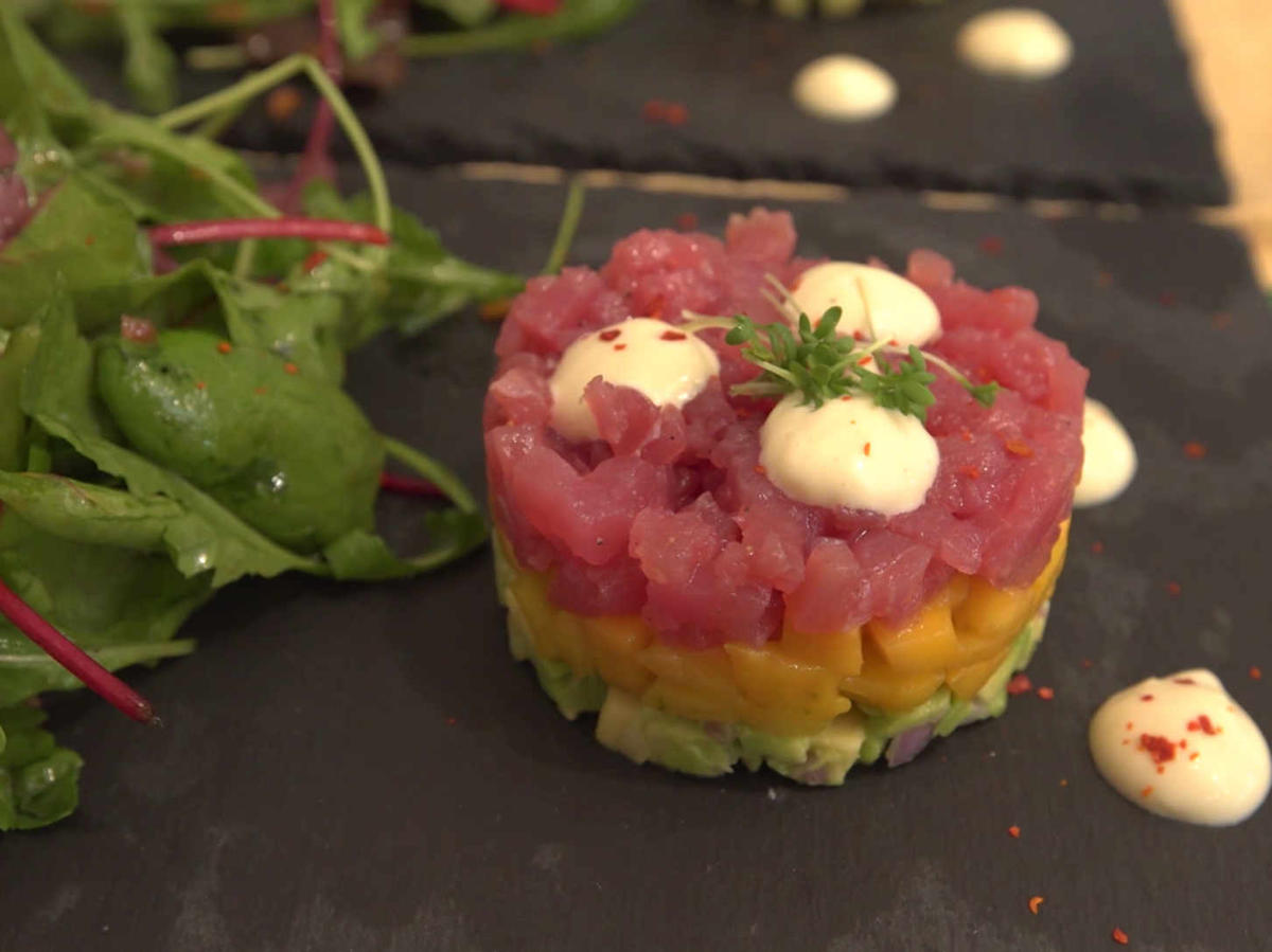 Thunfisch Mango Avocado Tatar mit selbstgemachter Ingwer Mayonnaise ...
