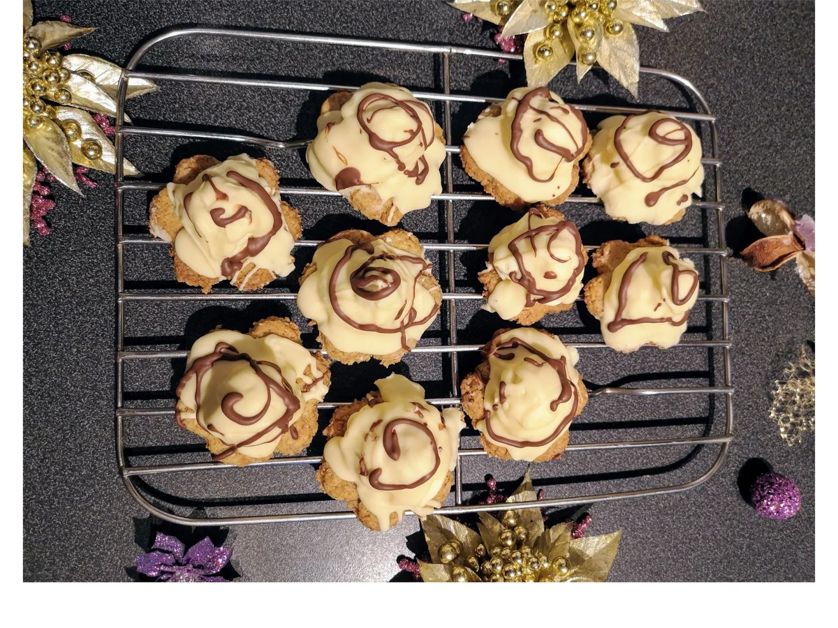 BiNe` S WEIßE SCHOKOLADENSPITZEN - Rezept - Bild Nr. 9