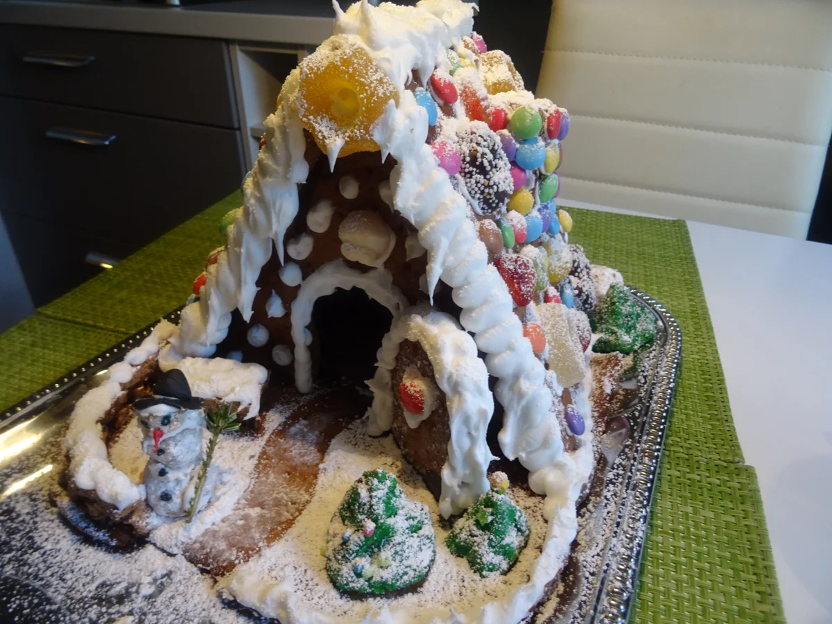 Lebkuchenhaus "Villa Kunterbund" - Rezept - Bild Nr. 9627