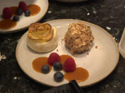 Vanilleeis auf Salzkaramellspiegel - Rezept - Bild Nr. 2