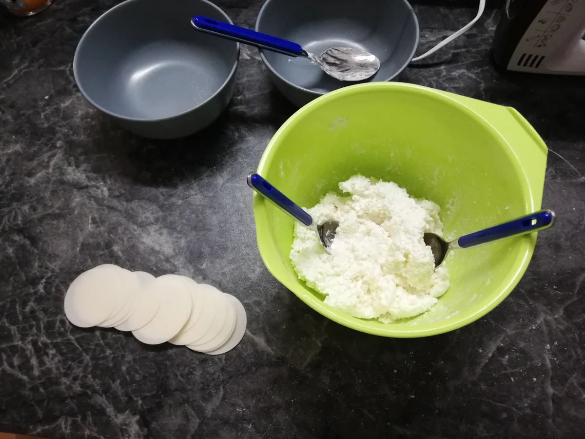 Kokos-, Mandel- und Haselnussmakronen - Rezept - Bild Nr. 4