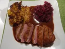 Barbarie-Entenbrust mit Glühwein-Lebkuchensoße und Steckrüben-Rösti - Rezept - Bild Nr. 2