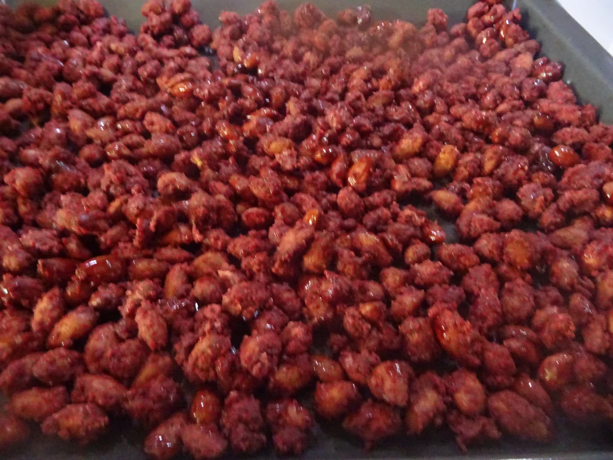 Rote "Liebes-Mandeln" - Rezept - Bild Nr. 2