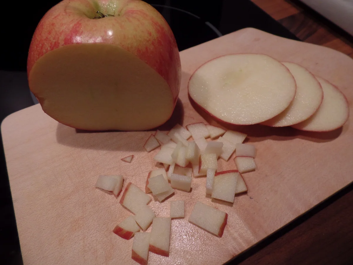 Rezept: Gemüse-Apfel-Suppe Bild Nr. 9639 Gemüse-Apfel-Suppe - Rezept - Bild Nr. 9639