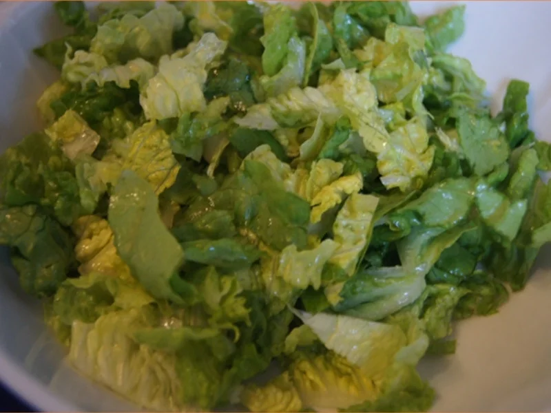 Rezept: Lachsfilet mit Meerrettichsauce, Drillingen und Romana Salat Bild Nr. 15 Lachsfilet mit Meerrettichsauce, Drillingen und Romana Salat - Rezept - Bild Nr. 15