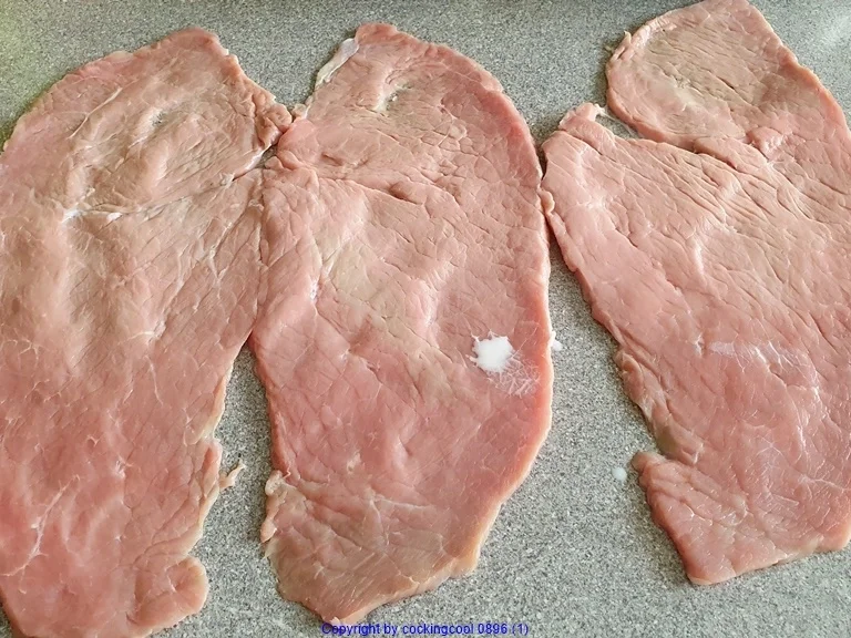 Weihnachtliches Kalbsschnitzel paniert - Rezept - Bild Nr. 2