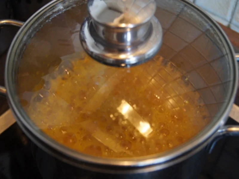 Schweinefilet mit Brokkoli und Gemüsemix im Wok mit gelben Basmatireis - Rezept - Bild Nr. 25