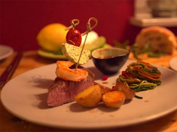 Rezept: Surf'n'Turf vom Lamm mit Zimtgemüse Bild Nr. 2 Surf'n'Turf vom Lamm mit Zimtgemüse - Rezept - Bild Nr. 2