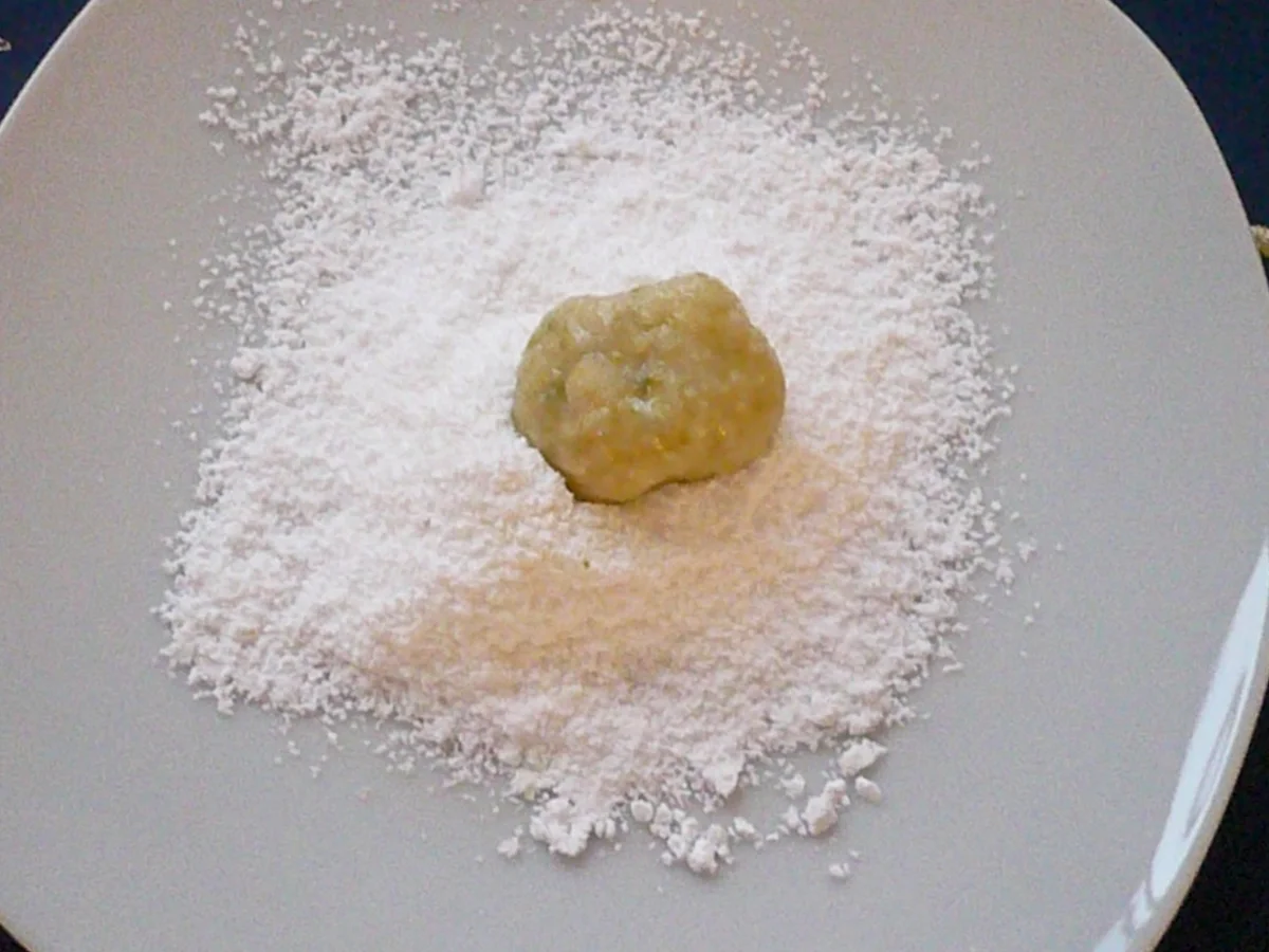 Rezept: Amaretti mit Pistazie Bild Nr. 7 Amaretti mit Pistazie - Rezept - Bild Nr. 7